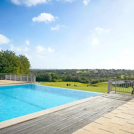 3 Bedroom In Vale Da Pinta Golf Villa *